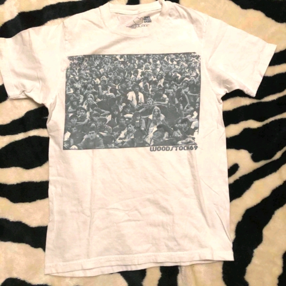Woodstock t shirt